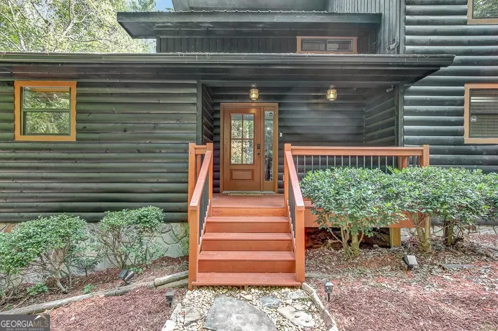 450 Flat Creek CIR Blue Ridge, GA 30513