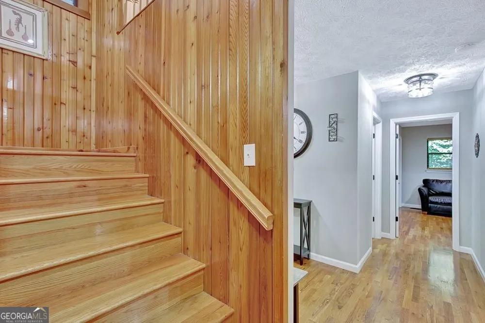 450 Flat Creek CIR Blue Ridge, GA 30513