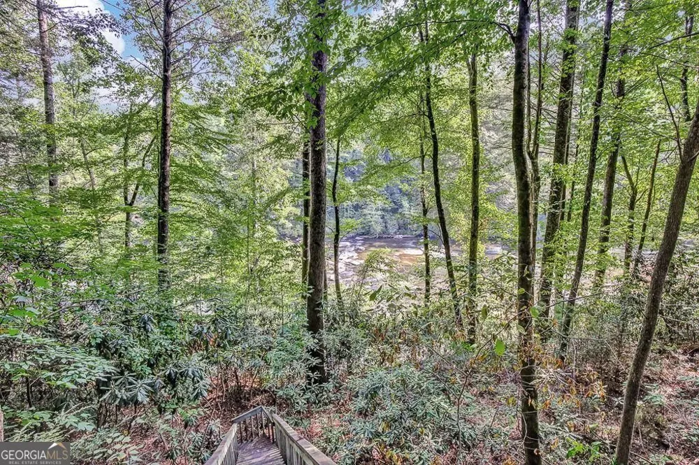 450 Flat Creek CIR Blue Ridge, GA 30513