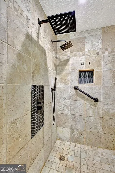 450 Flat Creek CIR Blue Ridge, GA 30513