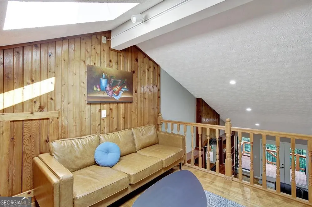 450 Flat Creek CIR Blue Ridge, GA 30513