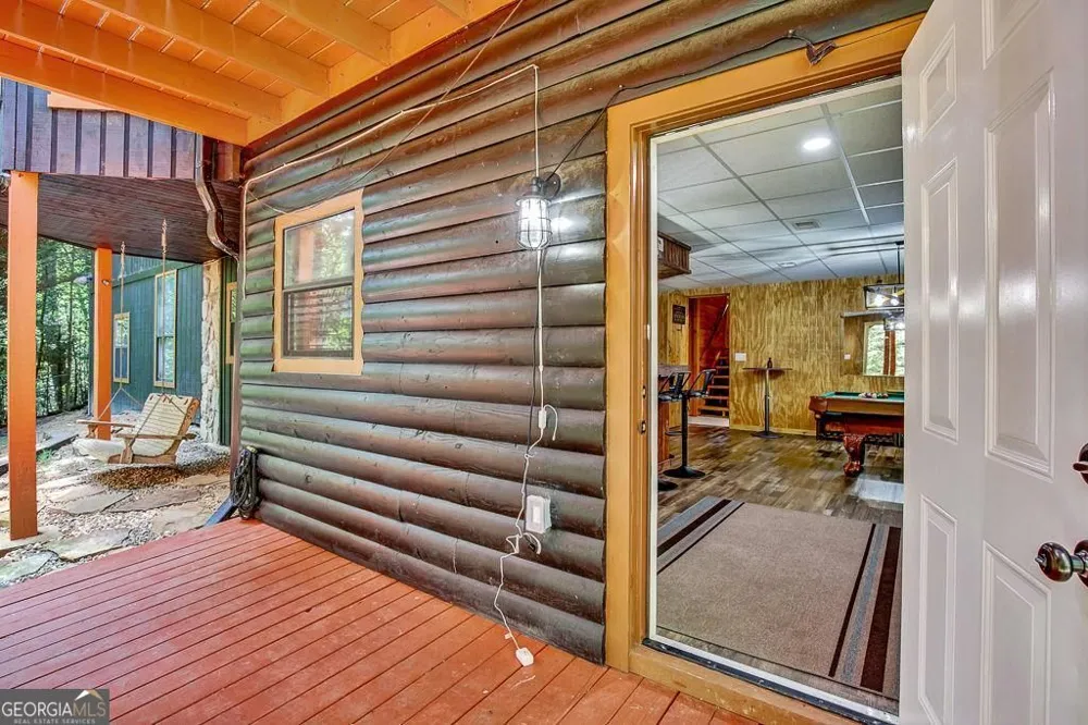 450 Flat Creek CIR Blue Ridge, GA 30513