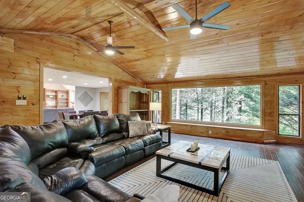 450 Flat Creek CIR Blue Ridge, GA 30513