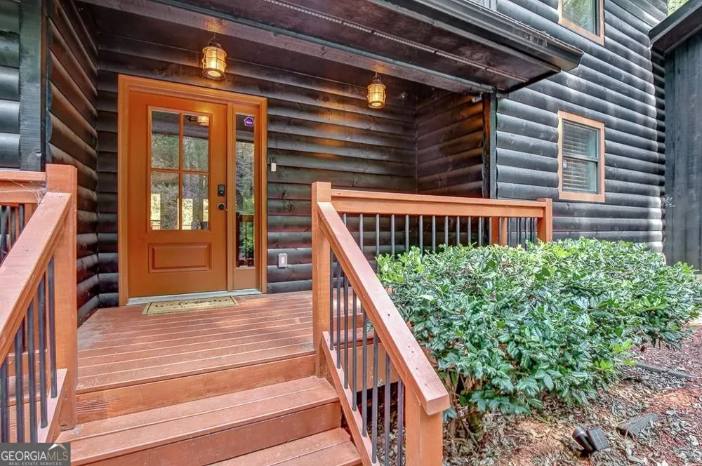 450 Flat Creek CIR Blue Ridge, GA 30513