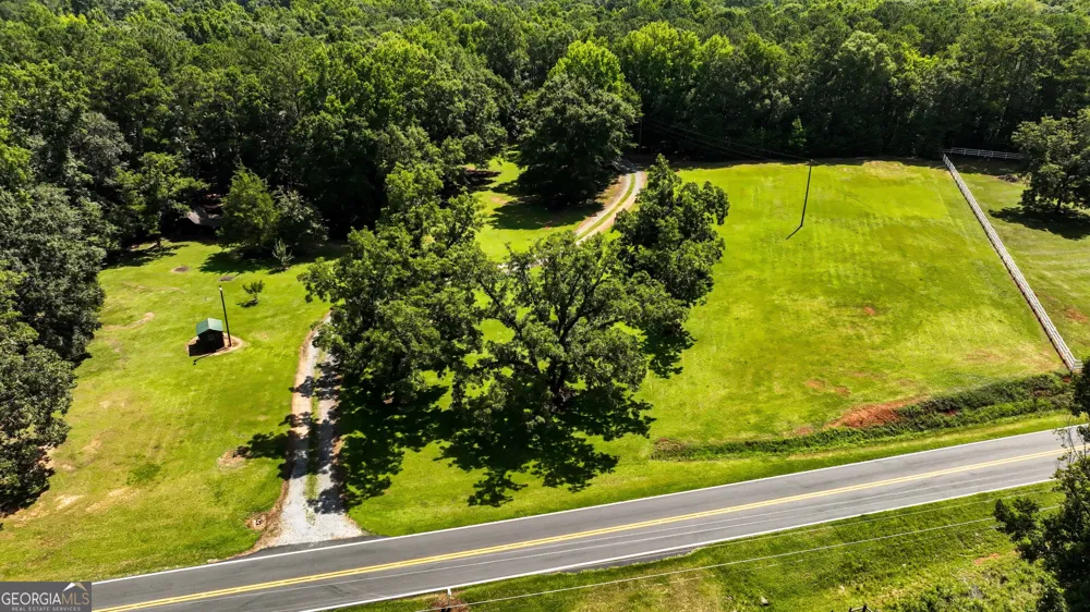 624 Spring Creek RD Thomaston, GA 30286