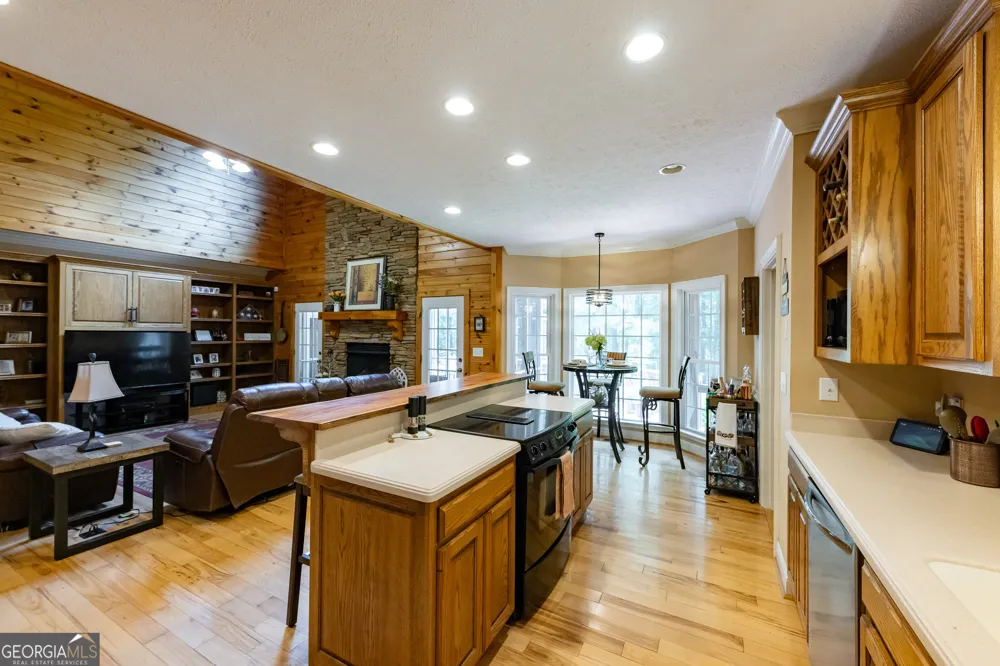 624 Spring Creek RD Thomaston, GA 30286