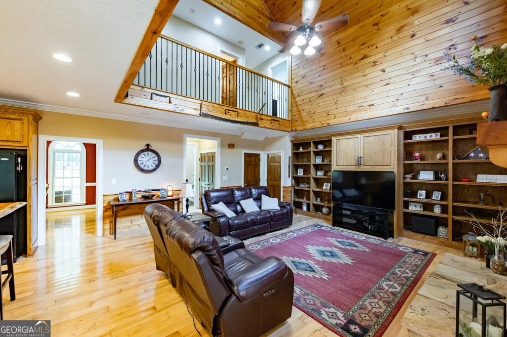 624 Spring Creek RD Thomaston, GA 30286