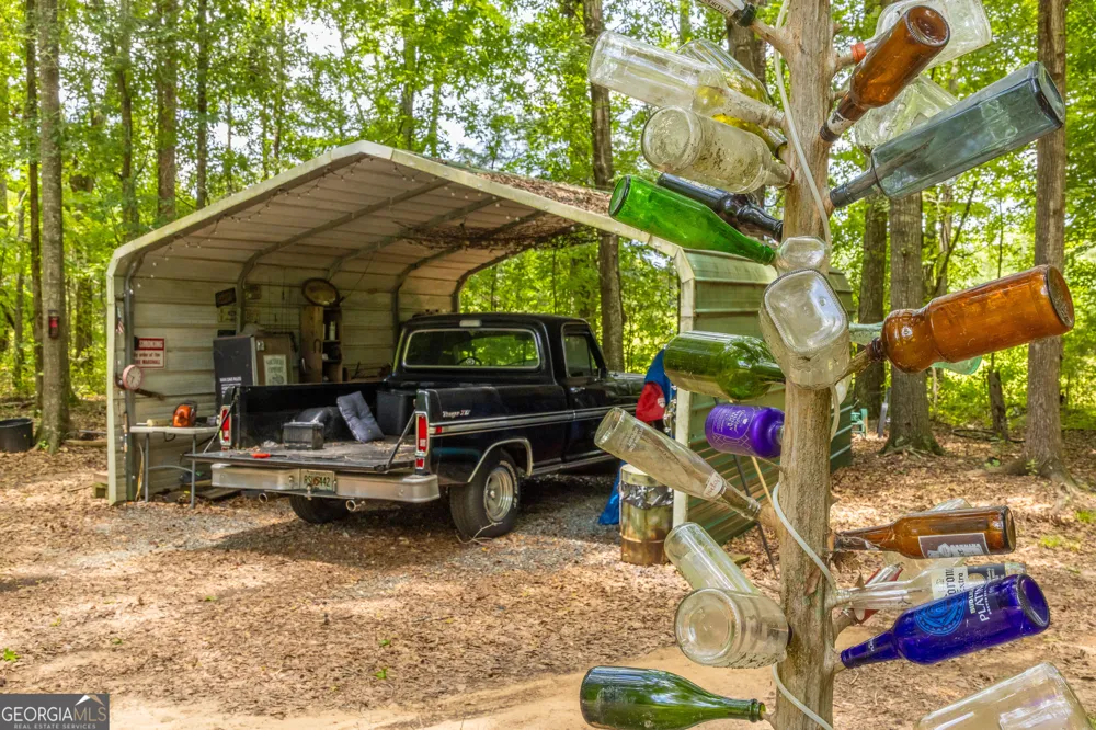 624 Spring Creek RD Thomaston, GA 30286