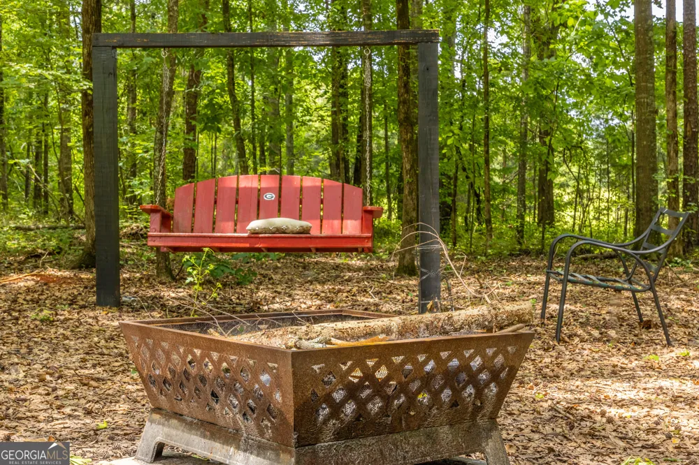 624 Spring Creek RD Thomaston, GA 30286