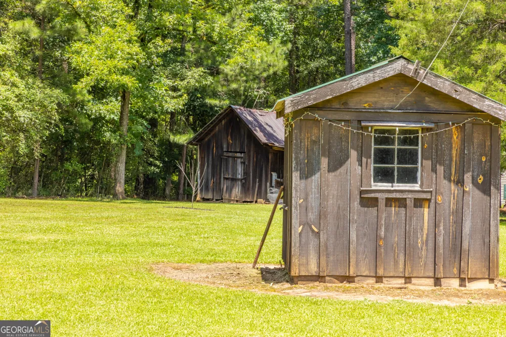 624 Spring Creek RD Thomaston, GA 30286