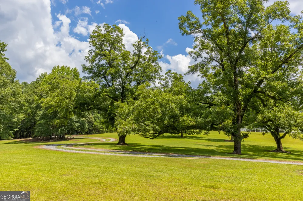 624 Spring Creek RD Thomaston, GA 30286