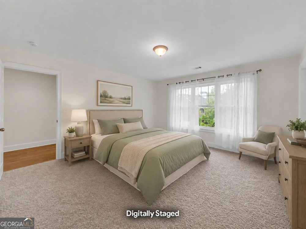 27 Classic DR Hartwell, GA 30643