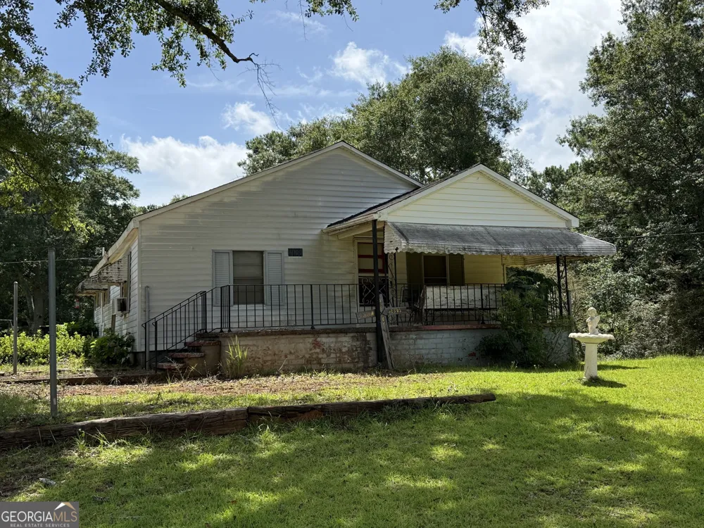 6099 Indian TRL Thomaston, GA 30286