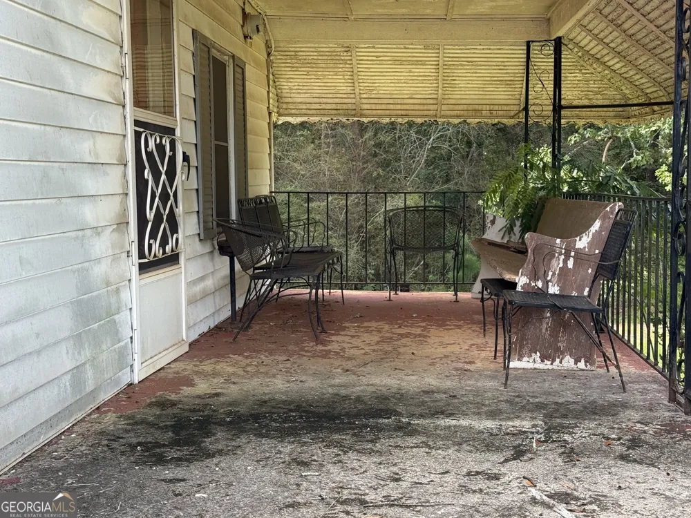 6099 Indian TRL Thomaston, GA 30286