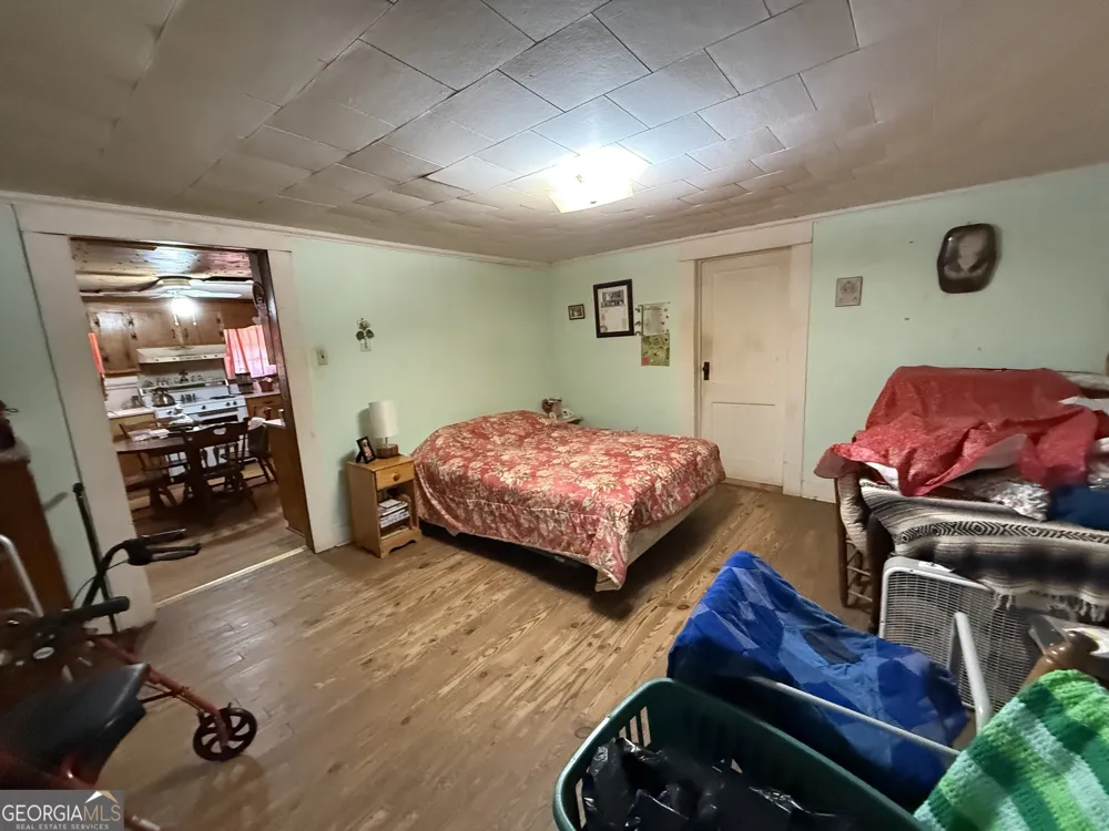 6099 Indian TRL Thomaston, GA 30286