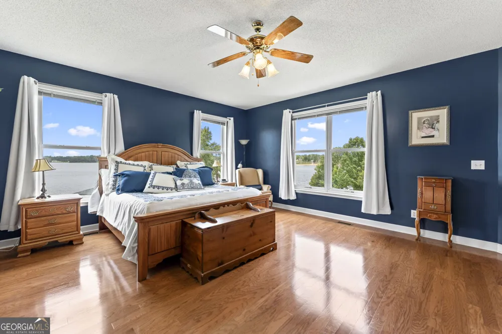 354 Hillridge CV Lizella, GA 31052