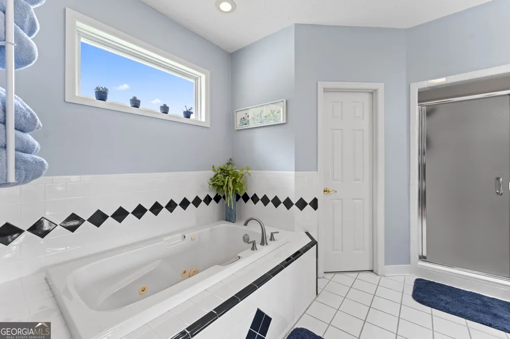 354 Hillridge CV Lizella, GA 31052