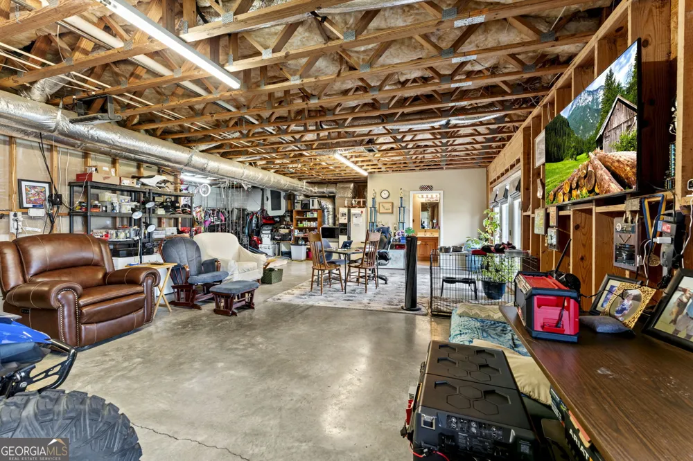 354 Hillridge CV Lizella, GA 31052