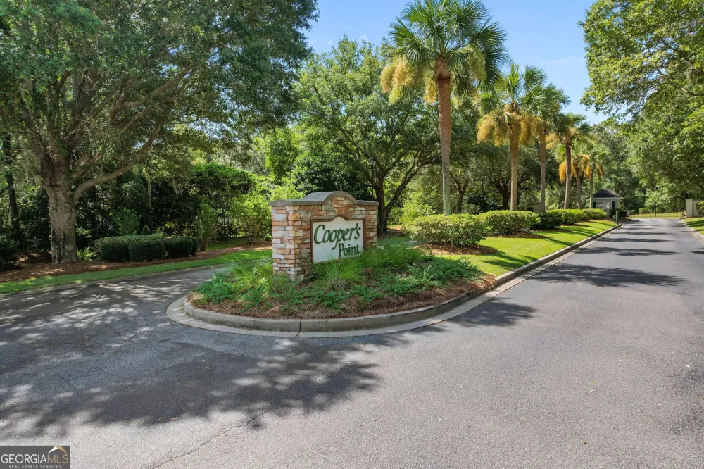 1231 Village Green DR NE Townsend, GA 31331