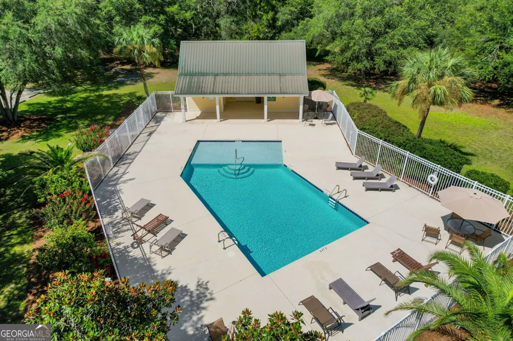 1231 Village Green DR NE Townsend, GA 31331