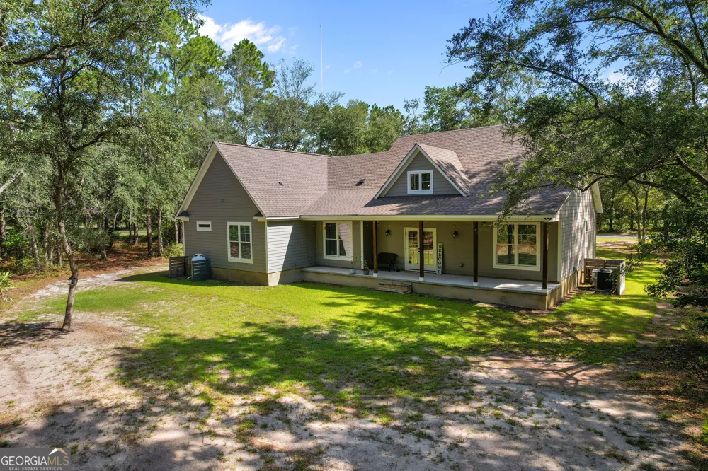 1231 Village Green DR NE Townsend, GA 31331