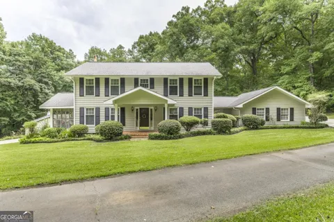 2311 Wesleyan DR