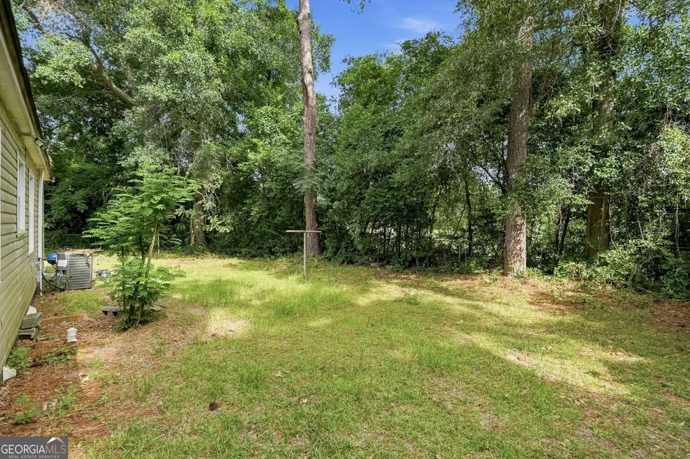 225 Myrtle DR Roberta, GA 31078