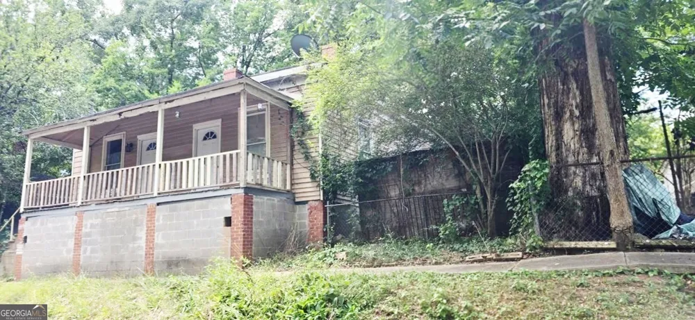7 Magnolia ST Porterdale, GA 30014