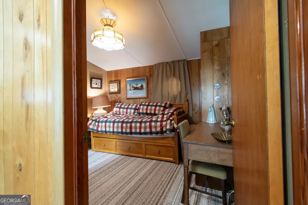 21 Nantahala Terrace Lake Santeetlah, NC 28771