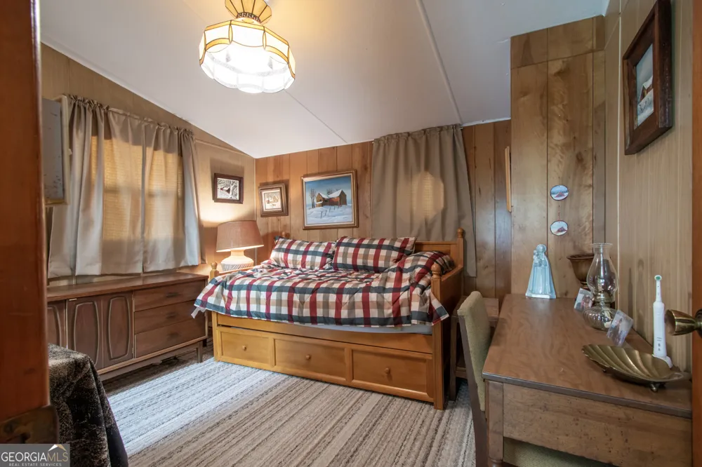 21 Nantahala Terrace Lake Santeetlah, NC 28771