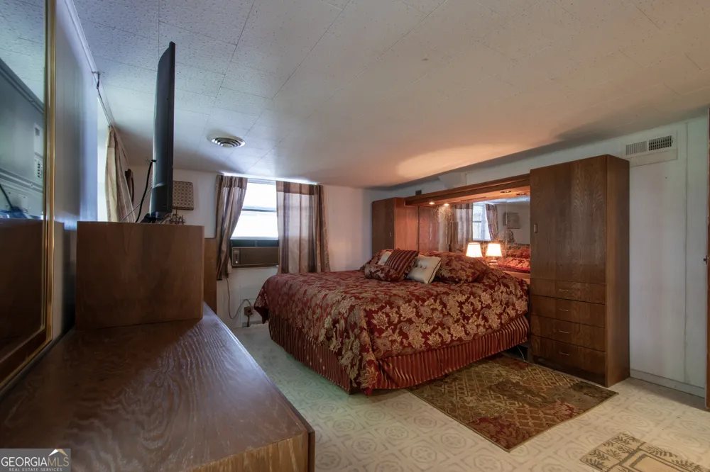 21 Nantahala Terrace Lake Santeetlah, NC 28771