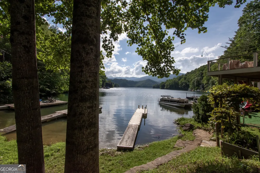 21 Nantahala Terrace Lake Santeetlah, NC 28771