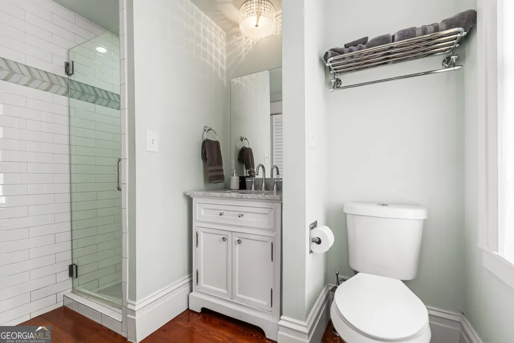 125 W Gordon ST Savannah, GA 31401
