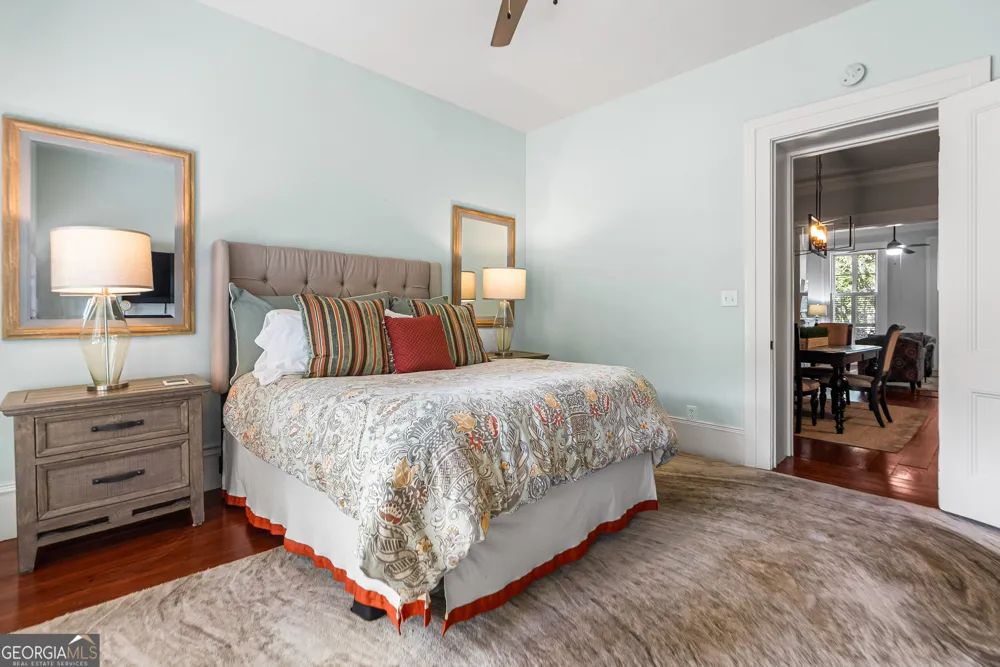 125 W Gordon ST Savannah, GA 31401
