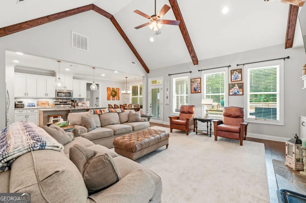 2471 Newborn RD Rutledge, GA 30663