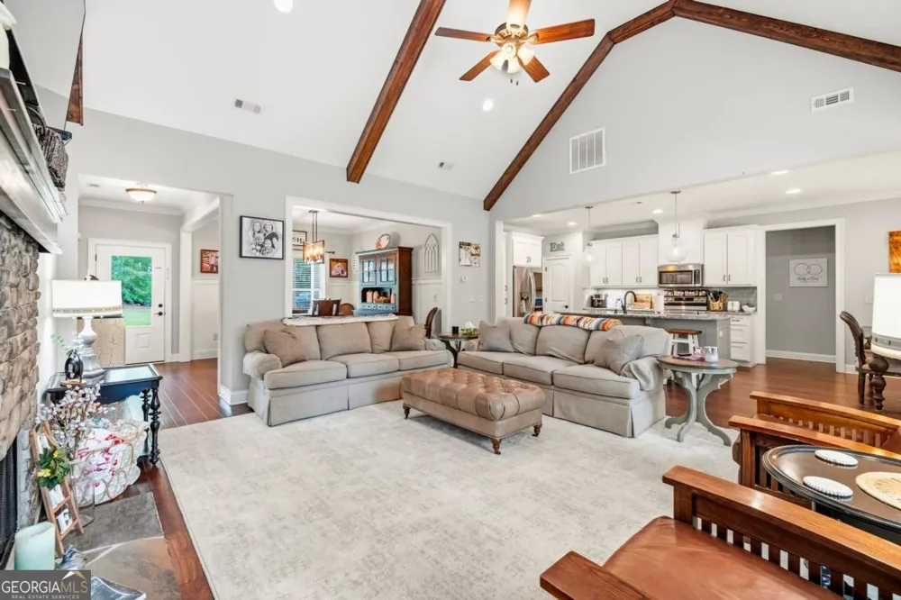 2471 Newborn RD Rutledge, GA 30663