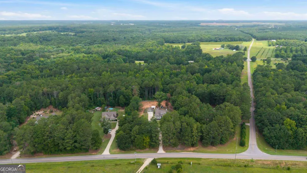 2471 Newborn RD Rutledge, GA 30663