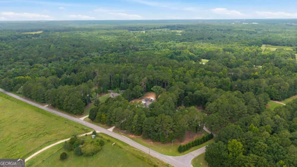 2471 Newborn RD Rutledge, GA 30663