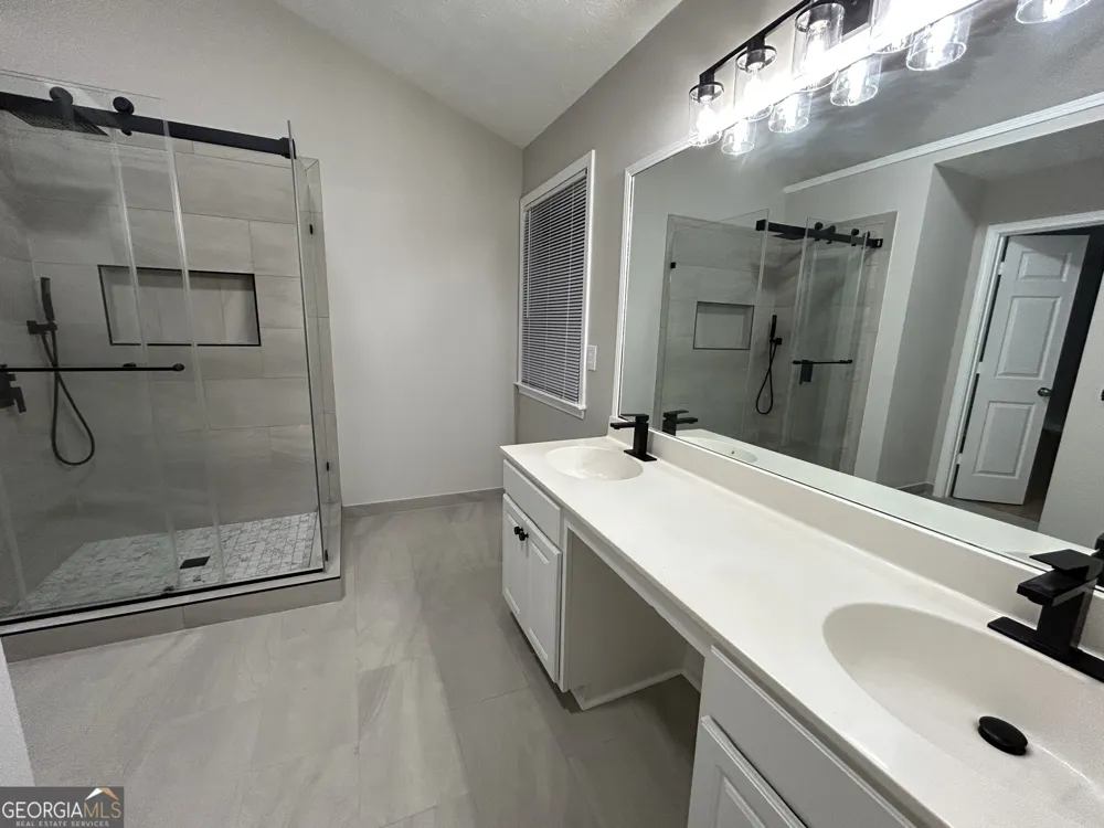 2715 White Blossom LN Suwanee, GA 30024