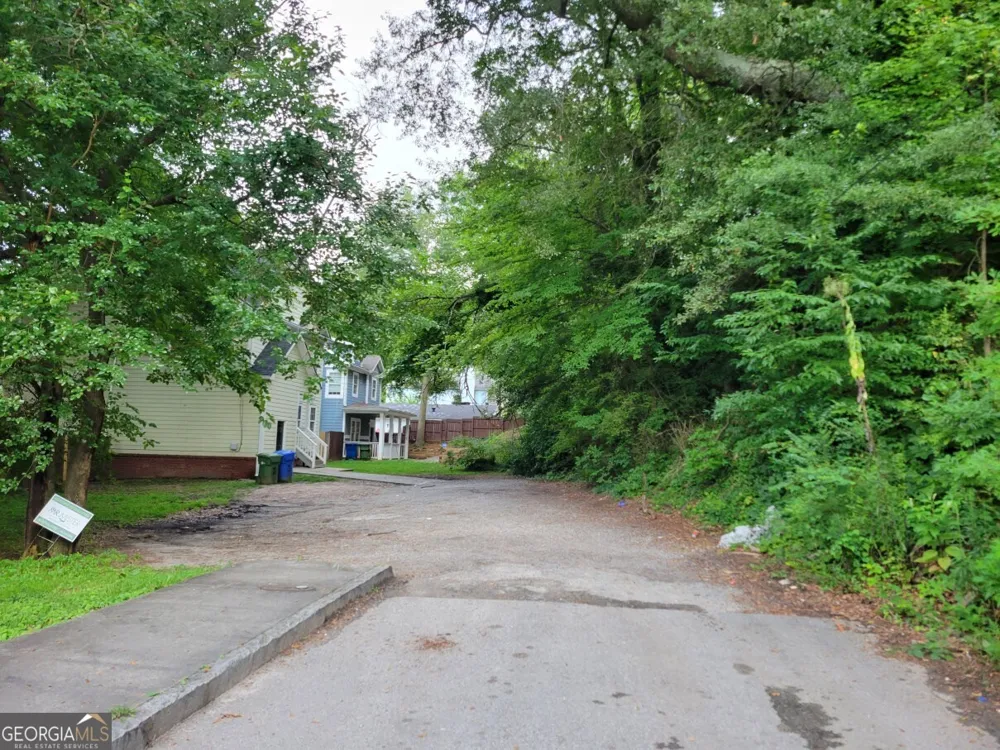1019 Hubbard ST SW Atlanta, GA 30310