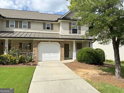 252 Darbys Crossing CT