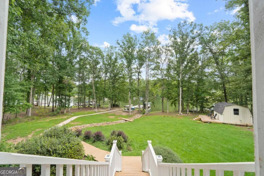 536 River Lake DR Eatonton, GA 31024