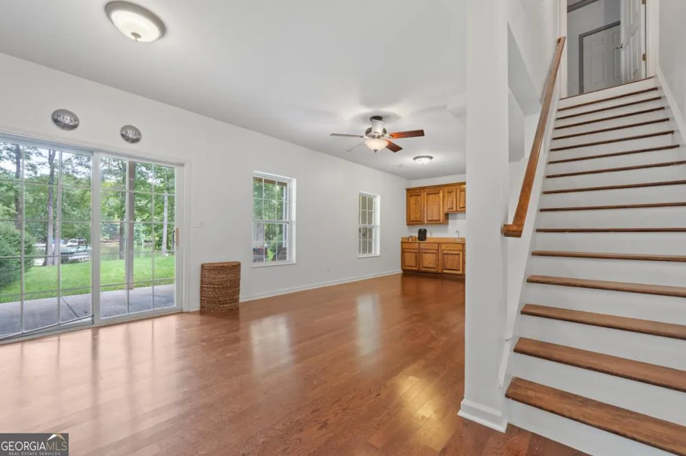 536 River Lake DR Eatonton, GA 31024