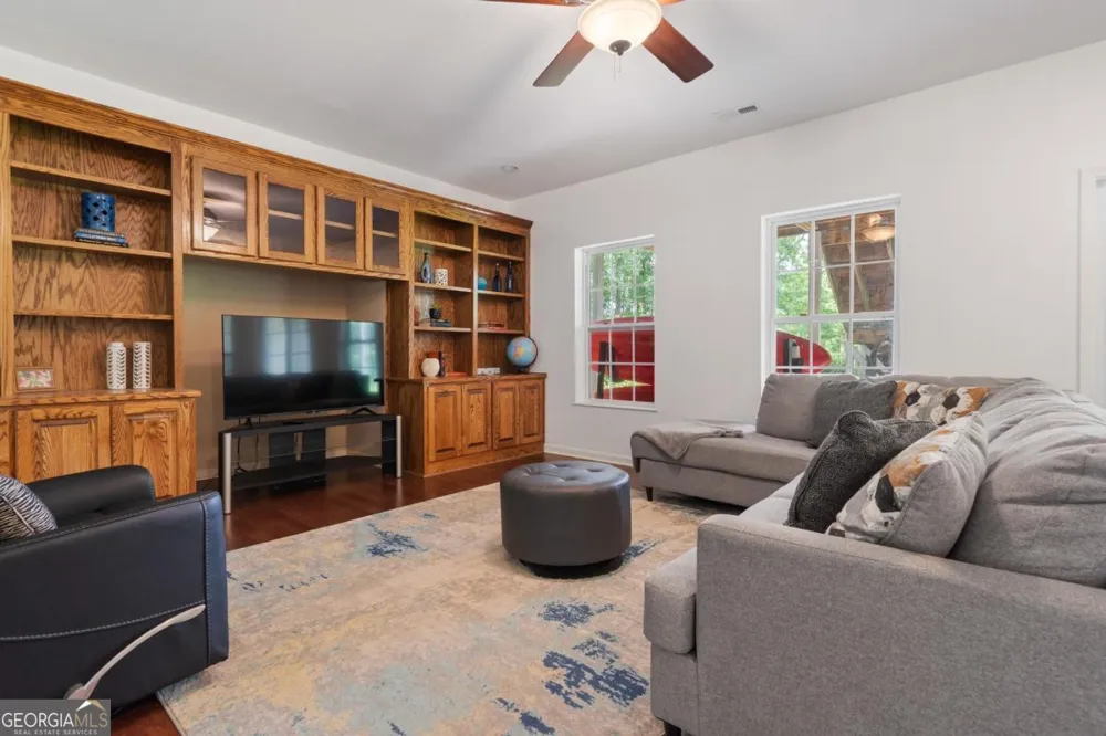 536 River Lake DR Eatonton, GA 31024