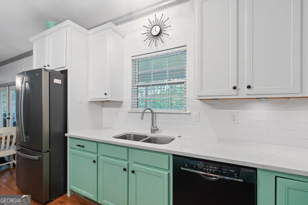 536 River Lake DR Eatonton, GA 31024