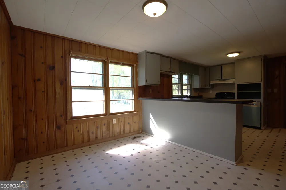 337 Dockery RD Dahlonega, GA 30533