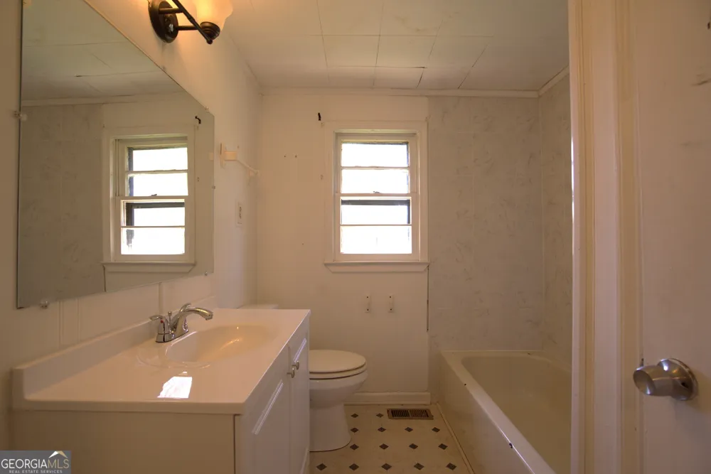 337 Dockery RD Dahlonega, GA 30533