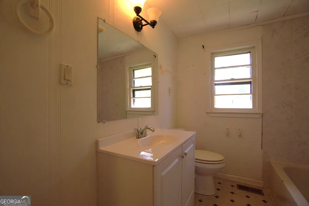 337 Dockery RD Dahlonega, GA 30533