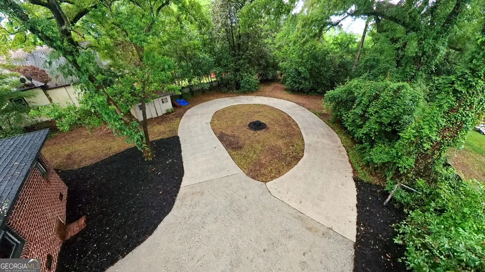 200 Everett SQ Fort Valley, GA 31030