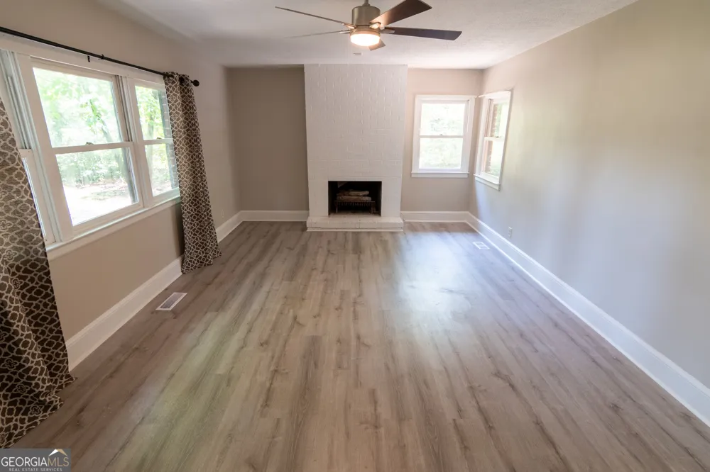 200 Everett SQ Fort Valley, GA 31030